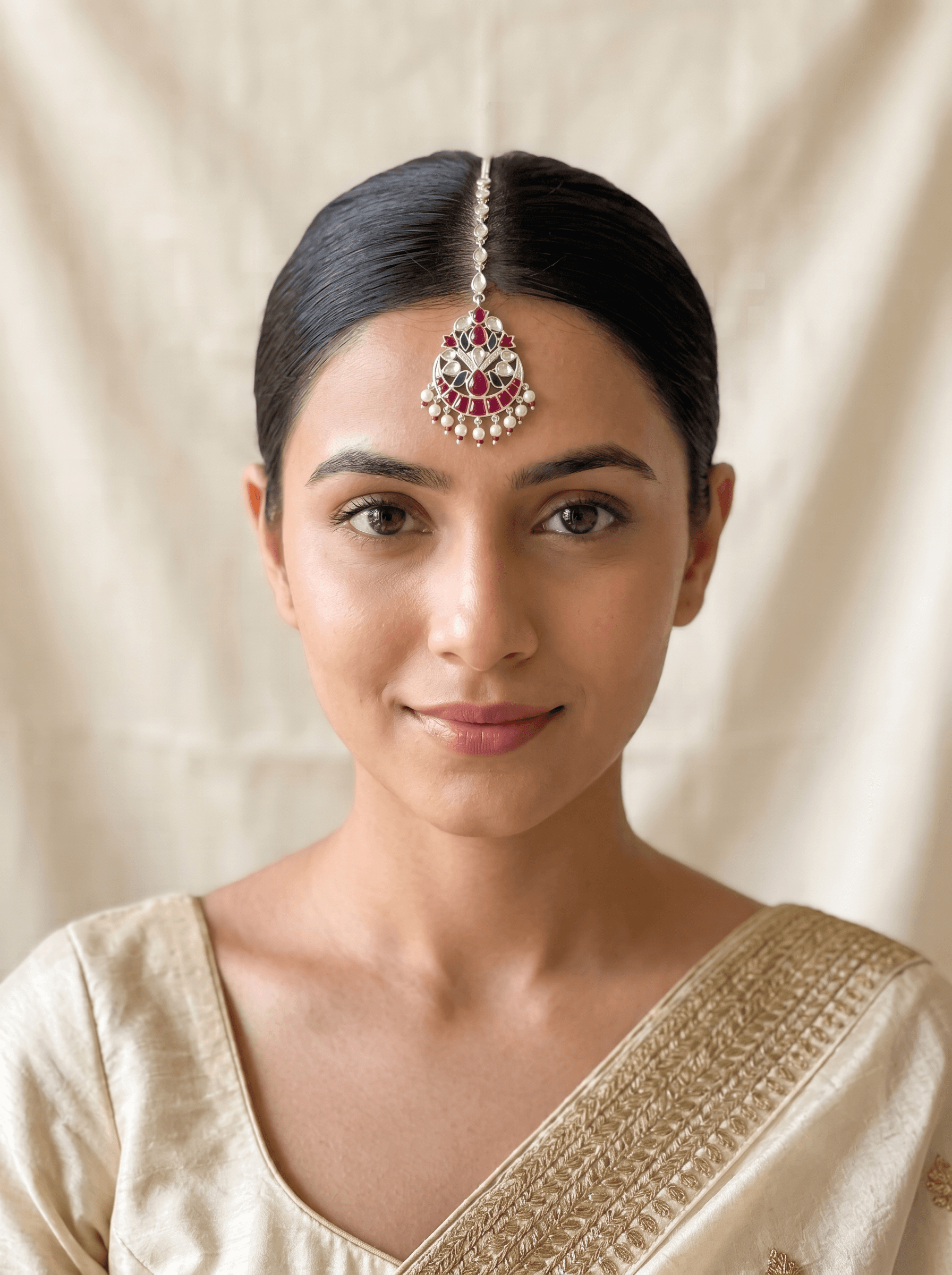 Kumaoni Rang Maangtika in 925 sterling silver, view 2