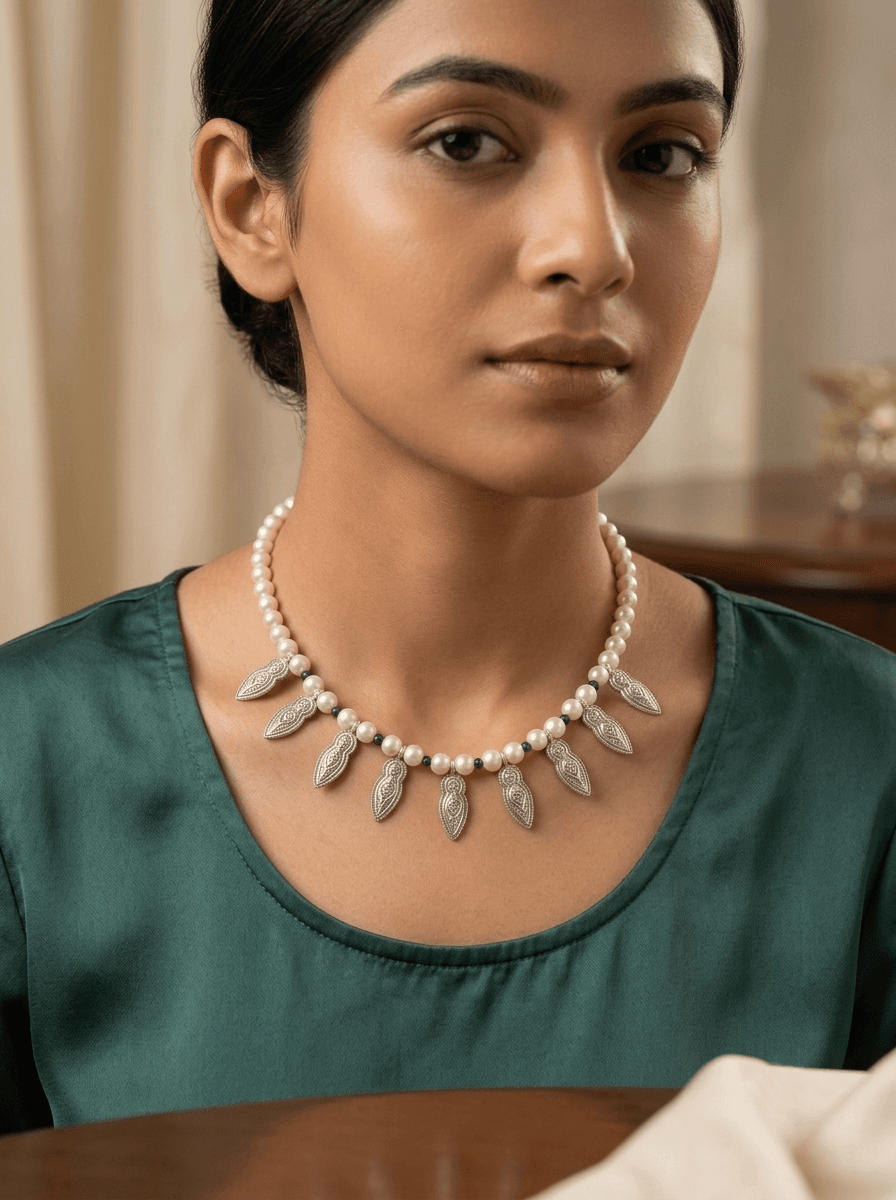 Traditional Hari Champakali in 925 sterling silver, view 2